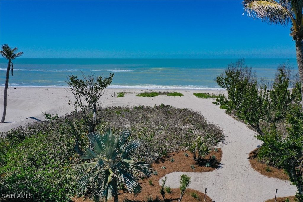 Captiva, Florida, 33924, United States, 5 Bedrooms Bedrooms, ,4.5 BathroomsBathrooms,Residential,Forsale,1886344