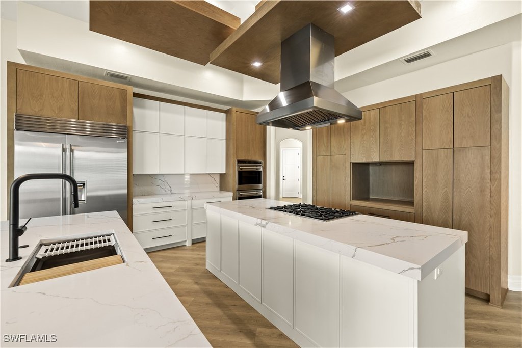 Fort Myers, Florida, 33908, United States, 4 Bedrooms Bedrooms, ,4.5 BathroomsBathrooms,Residential,Forsale,1971948