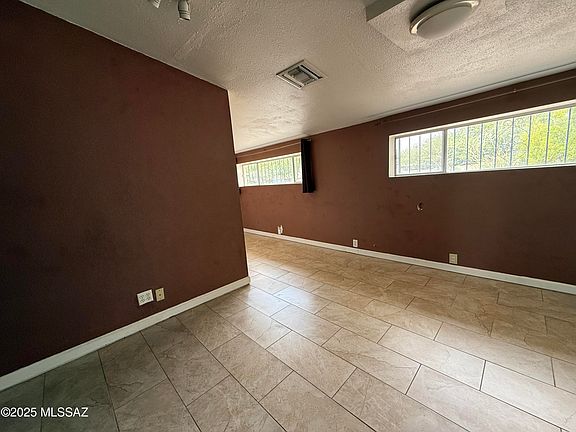 Tucson, Arizona, 85719, United States, 3 Bedrooms Bedrooms, ,2 BathroomsBathrooms,Residential,Forsale,1893883