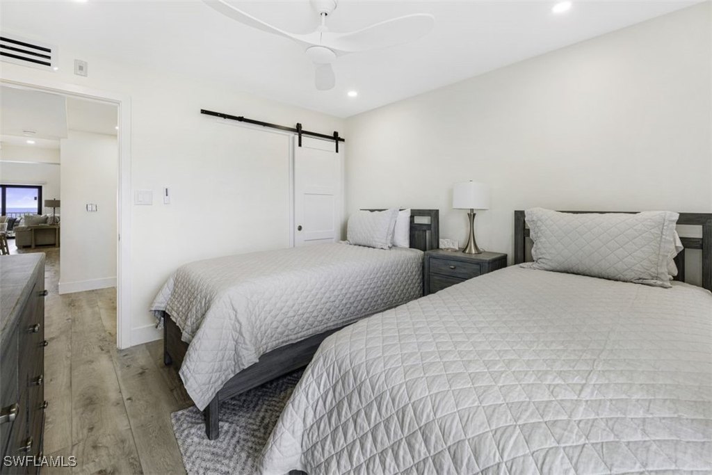 Captiva, Florida, 33924, United States, 4 Bedrooms Bedrooms, ,3 BathroomsBathrooms,Residential,Forsale,1886375