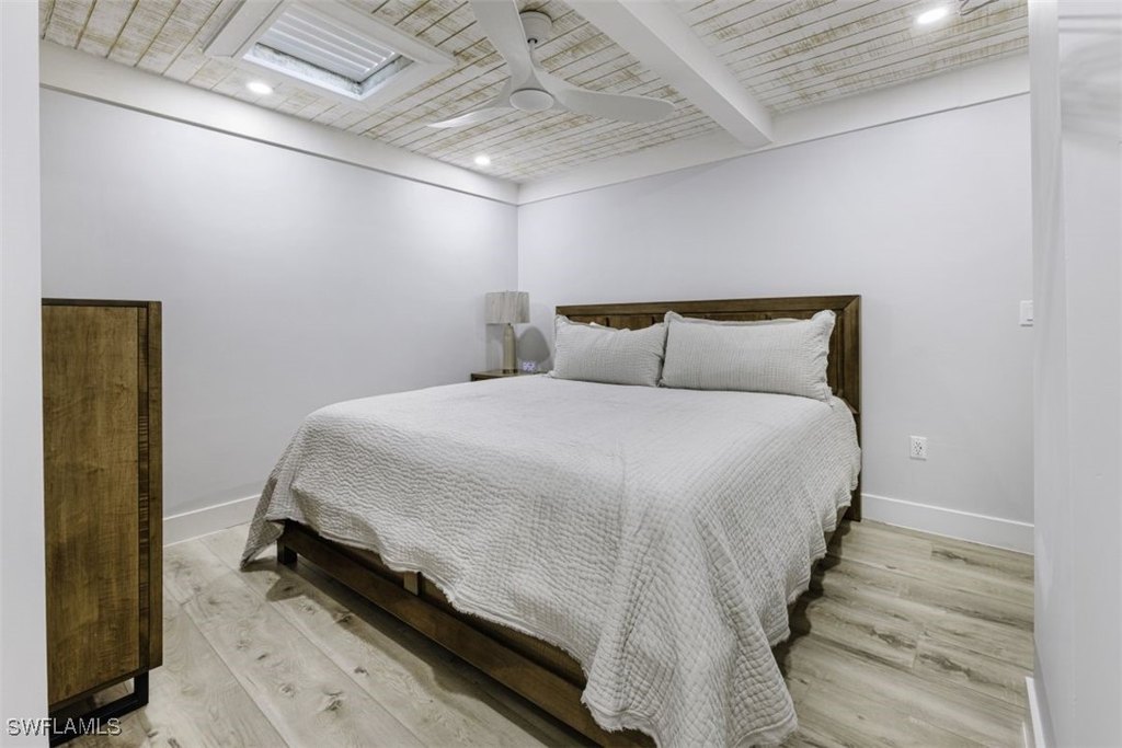 Captiva, Florida, 33924, United States, 4 Bedrooms Bedrooms, ,3 BathroomsBathrooms,Residential,Forsale,1886375