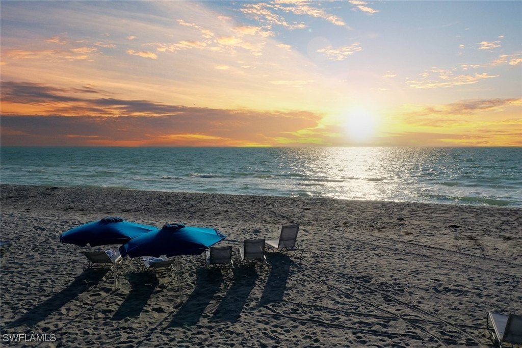 Captiva, Florida, 33924, United States, 4 Bedrooms Bedrooms, ,3 BathroomsBathrooms,Residential,Forsale,1886375