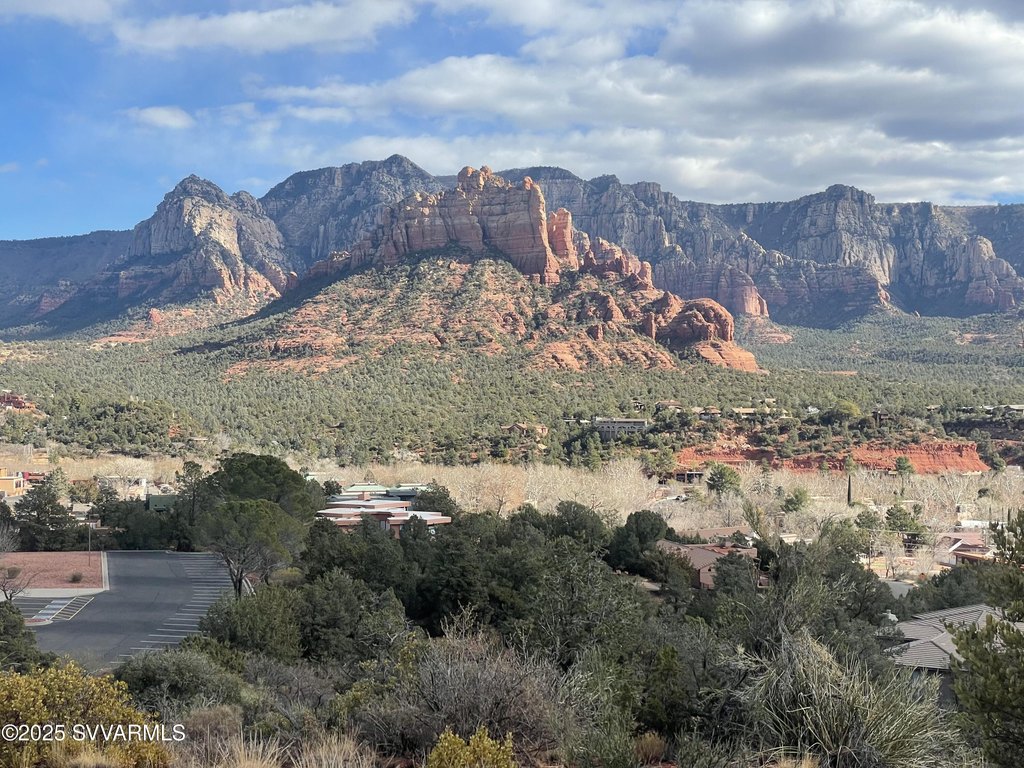 Sedona, Arizona, 86336, United States, 5 Bedrooms Bedrooms, ,6 BathroomsBathrooms,Residential,Forsale,1946079