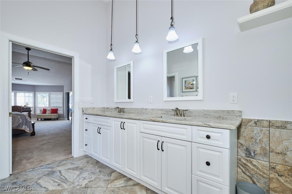 Fort Myers, Florida, 33912, United States, 3 Bedrooms Bedrooms, ,2.5 BathroomsBathrooms,Residential,Forsale,1971959