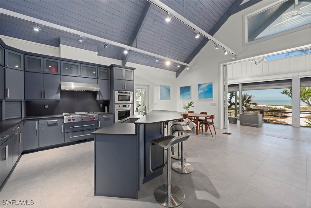 Captiva, Florida, 33924, United States, 5 Bedrooms Bedrooms, ,4.5 BathroomsBathrooms,Residential,Forsale,1886344
