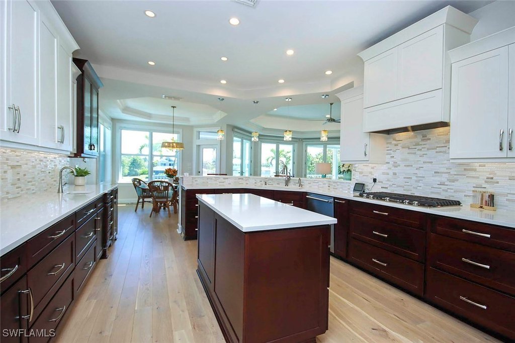 Sanibel, Florida, 33957, United States, 3 Bedrooms Bedrooms, ,3.5 BathroomsBathrooms,Residential,Forsale,1971941