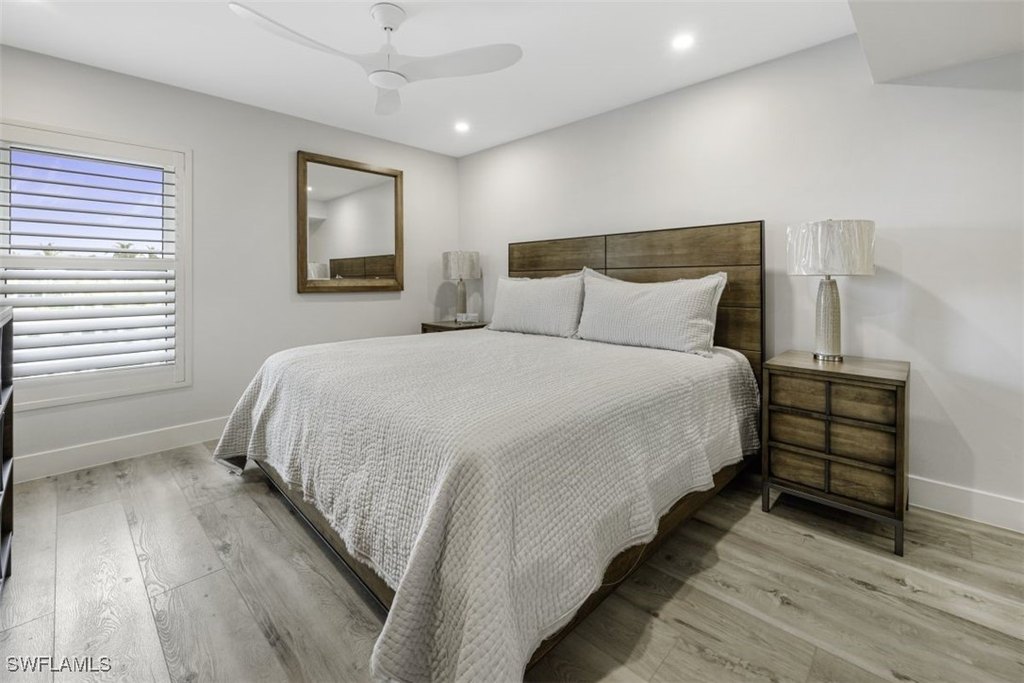 Captiva, Florida, 33924, United States, 4 Bedrooms Bedrooms, ,3 BathroomsBathrooms,Residential,Forsale,1886375