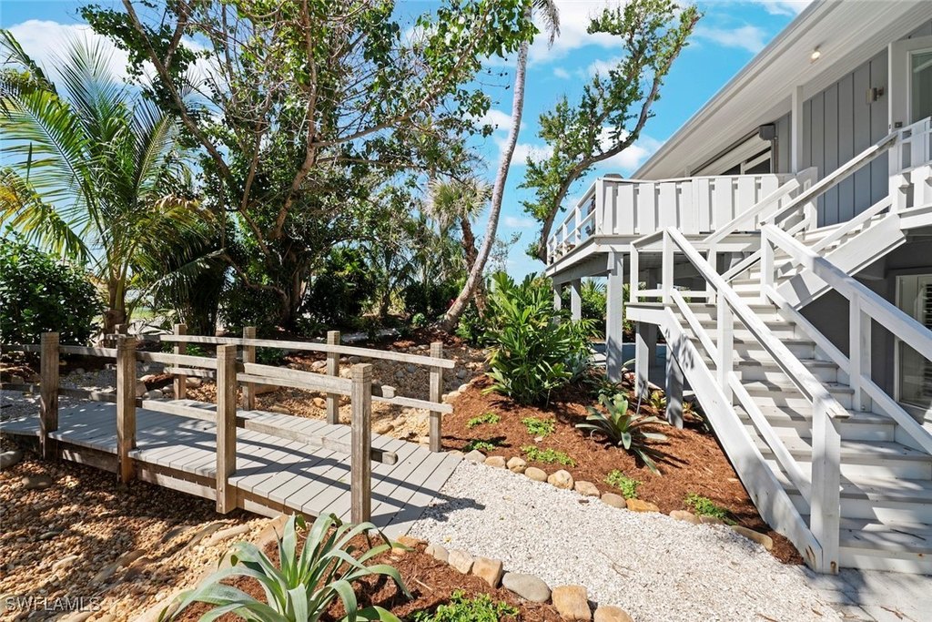 Captiva, Florida, 33924, United States, 5 Bedrooms Bedrooms, ,4.5 BathroomsBathrooms,Residential,Forsale,1886344