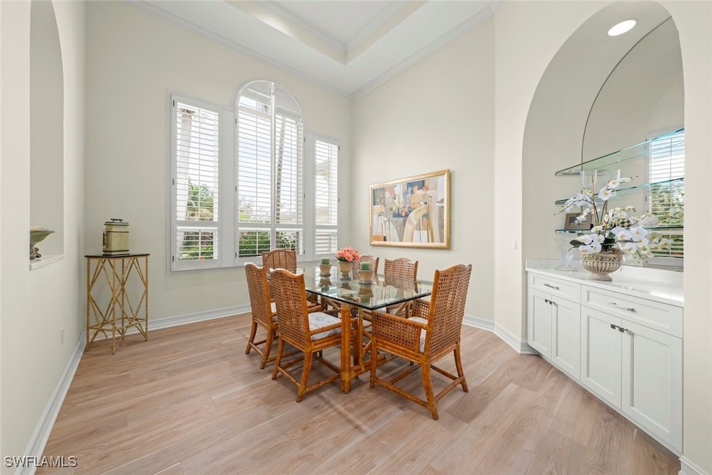 Sanibel, Florida, 33957, United States, 4 Bedrooms Bedrooms, ,3 BathroomsBathrooms,Residential,Forsale,1886413