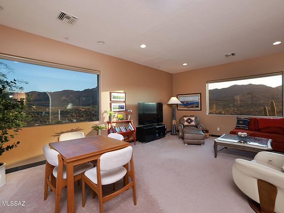 Tucson, Arizona, 85745, United States, 4 Bedrooms Bedrooms, ,3 BathroomsBathrooms,Residential,Forsale,1893884