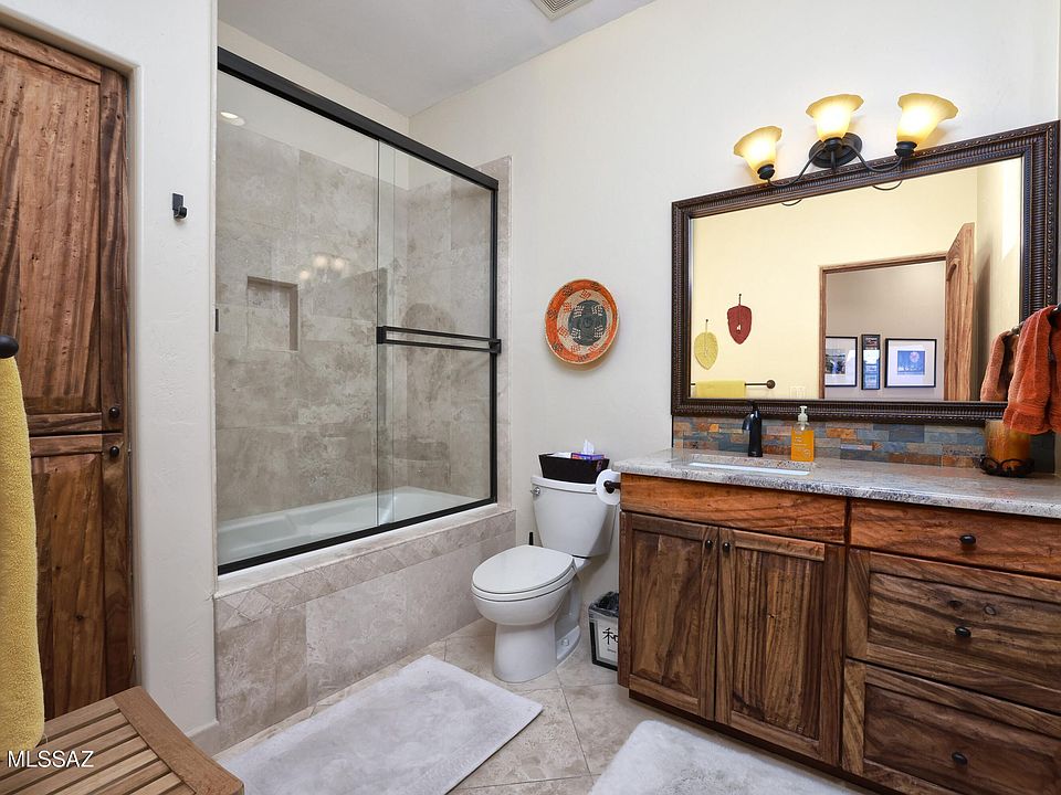 Tucson, Arizona, 85745, United States, 4 Bedrooms Bedrooms, ,3 BathroomsBathrooms,Residential,Forsale,1893884