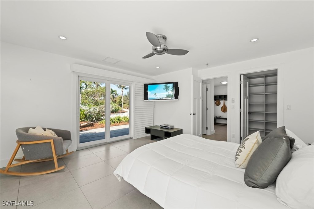 Captiva, Florida, 33924, United States, 3 Bedrooms Bedrooms, ,3.5 BathroomsBathrooms,Residential,Forsale,1886393