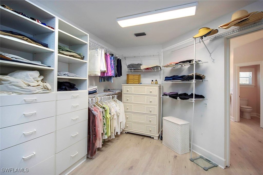 Sanibel, Florida, 33957, United States, 3 Bedrooms Bedrooms, ,3.5 BathroomsBathrooms,Residential,Forsale,1971941