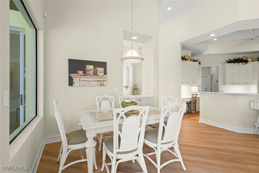 Sanibel, Florida, 33957, United States, 4 Bedrooms Bedrooms, ,3 BathroomsBathrooms,Residential,Forsale,1886413