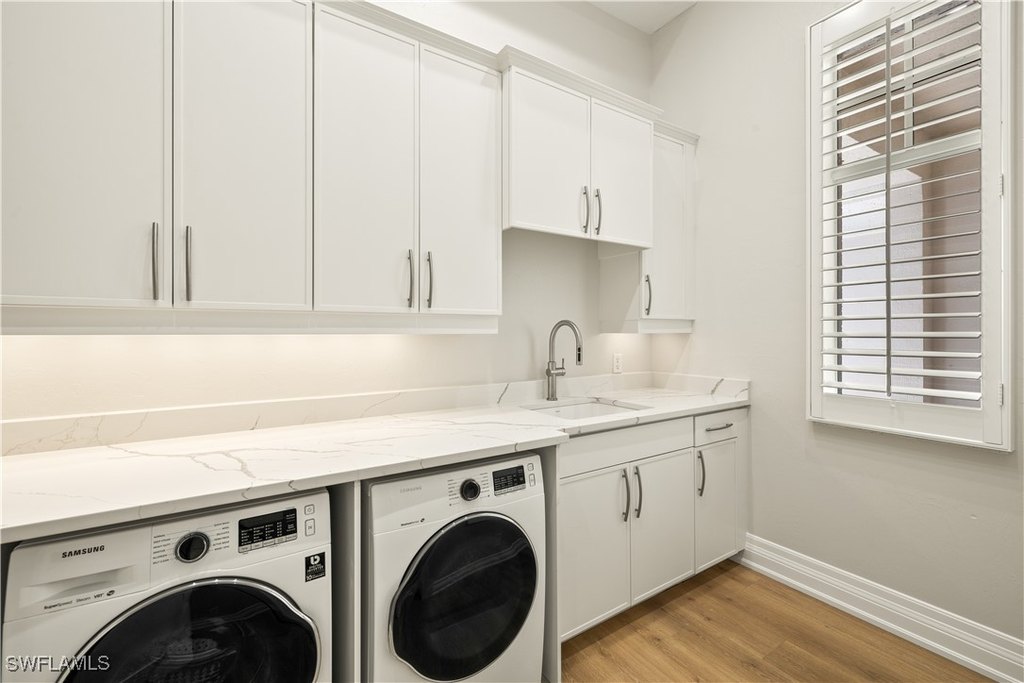 Fort Myers, Florida, 33908, United States, 4 Bedrooms Bedrooms, ,4.5 BathroomsBathrooms,Residential,Forsale,1971948