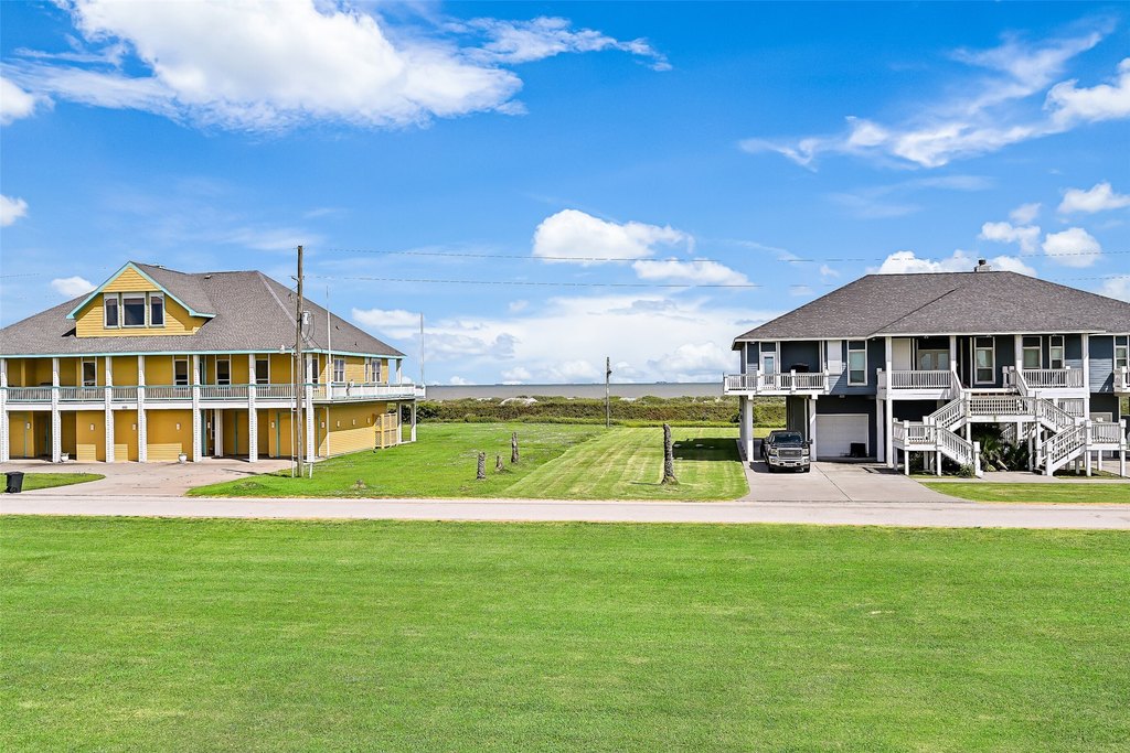 Crystal Beach, Texas, 77650, United States, 3 Bedrooms Bedrooms, ,2 BathroomsBathrooms,Residential,Forsale,1889108