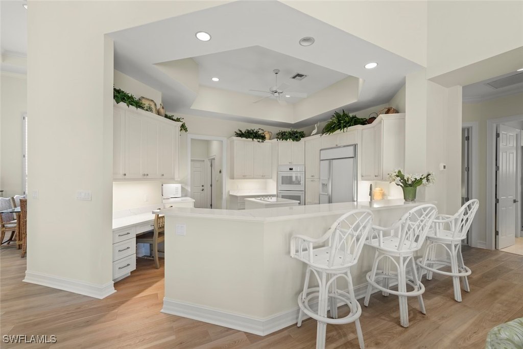 Sanibel, Florida, 33957, United States, 4 Bedrooms Bedrooms, ,3 BathroomsBathrooms,Residential,Forsale,1886413