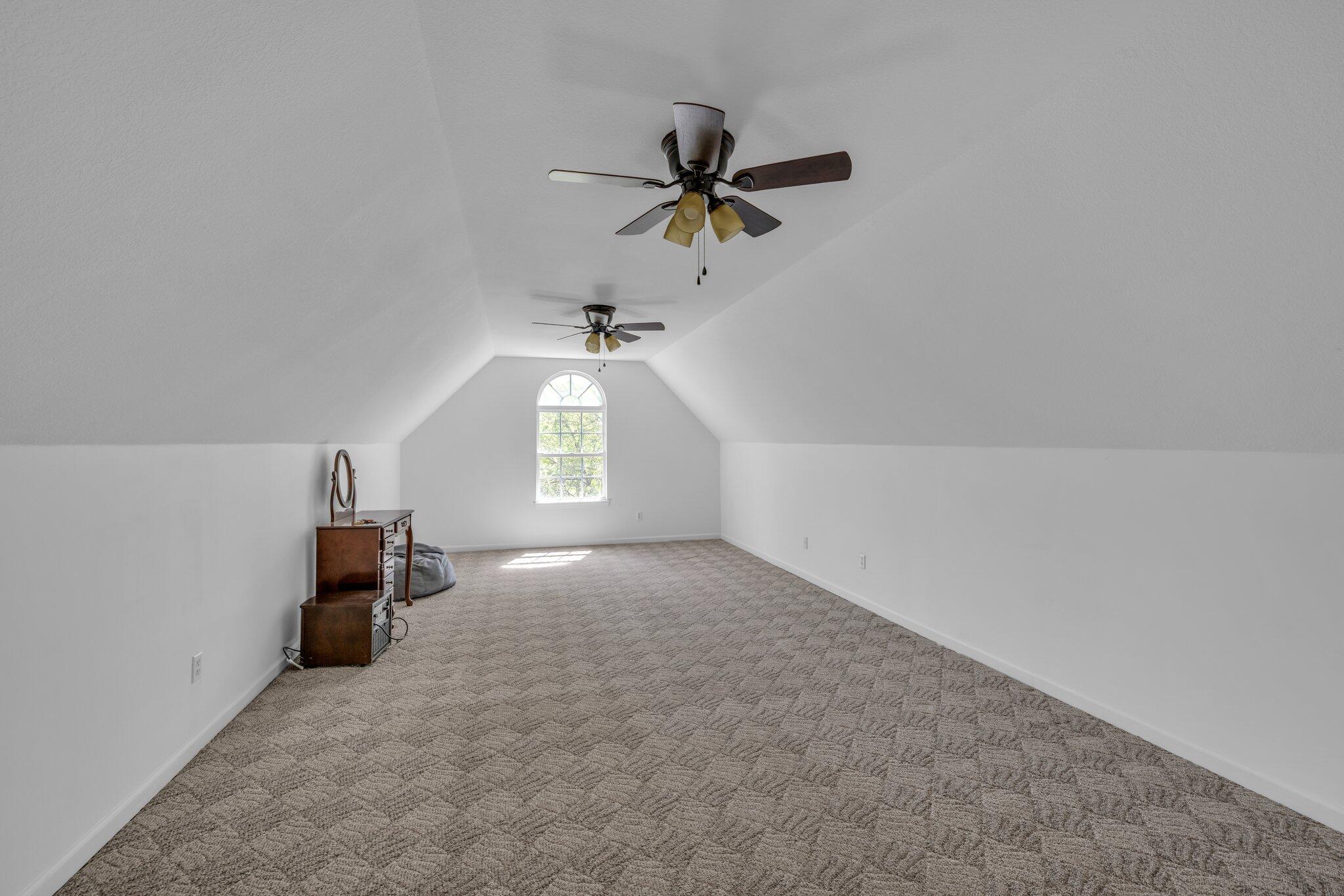 Chattanooga, Tennessee, 37419, United States, 4 Bedrooms Bedrooms, ,3 BathroomsBathrooms,Residential,Forsale,1894443