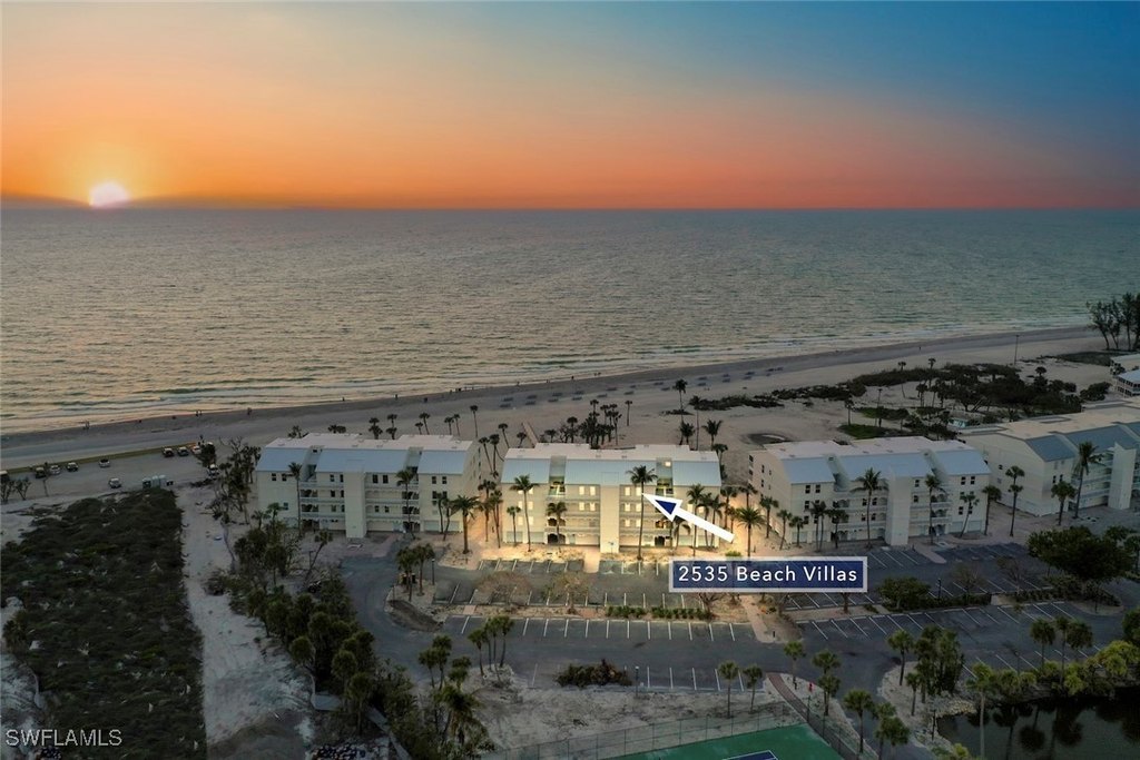 Captiva, Florida, 33924, United States, 4 Bedrooms Bedrooms, ,3 BathroomsBathrooms,Residential,Forsale,1886375