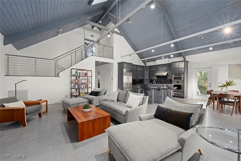 Captiva, Florida, 33924, United States, 5 Bedrooms Bedrooms, ,4.5 BathroomsBathrooms,Residential,Forsale,1886344