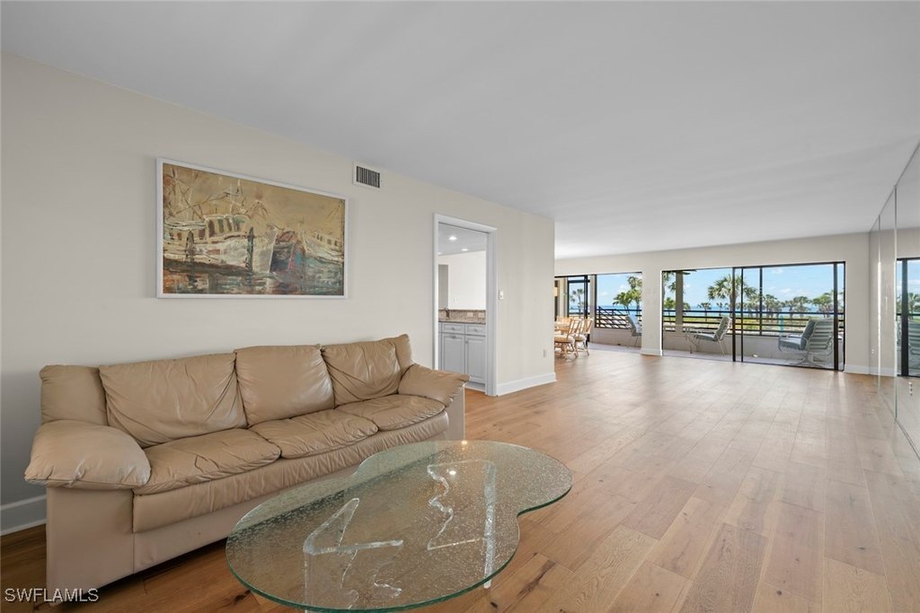 Sanibel, Florida, 33957, United States, 2 Bedrooms Bedrooms, ,2 BathroomsBathrooms,Residential,Forsale,1886373