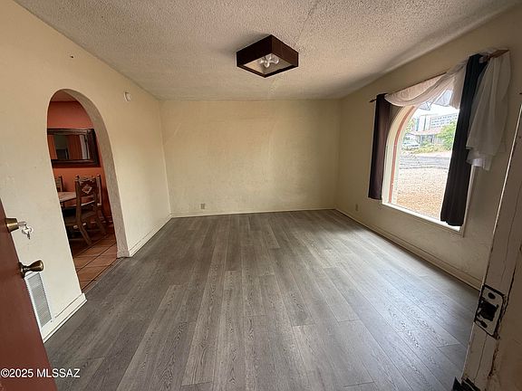 Tucson, Arizona, 85719, United States, 3 Bedrooms Bedrooms, ,2 BathroomsBathrooms,Residential,Forsale,1893883