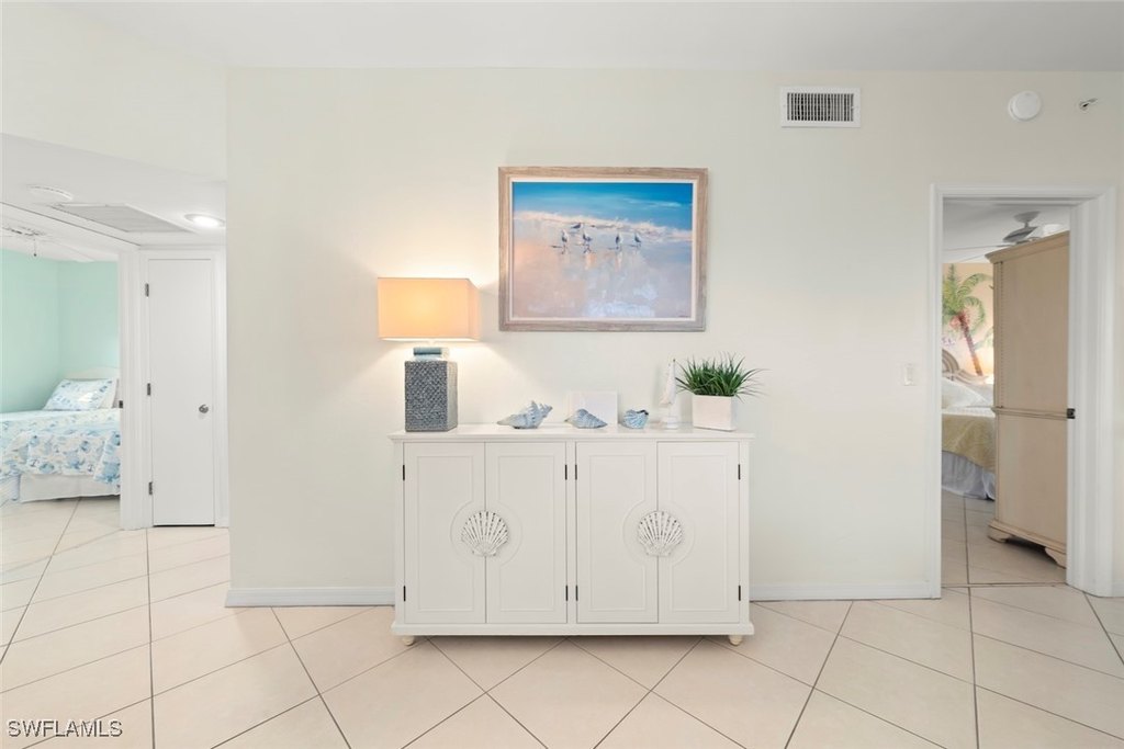 Sanibel, Florida, 33957, United States, 2 Bedrooms Bedrooms, ,2 BathroomsBathrooms,Residential,Forsale,1886402