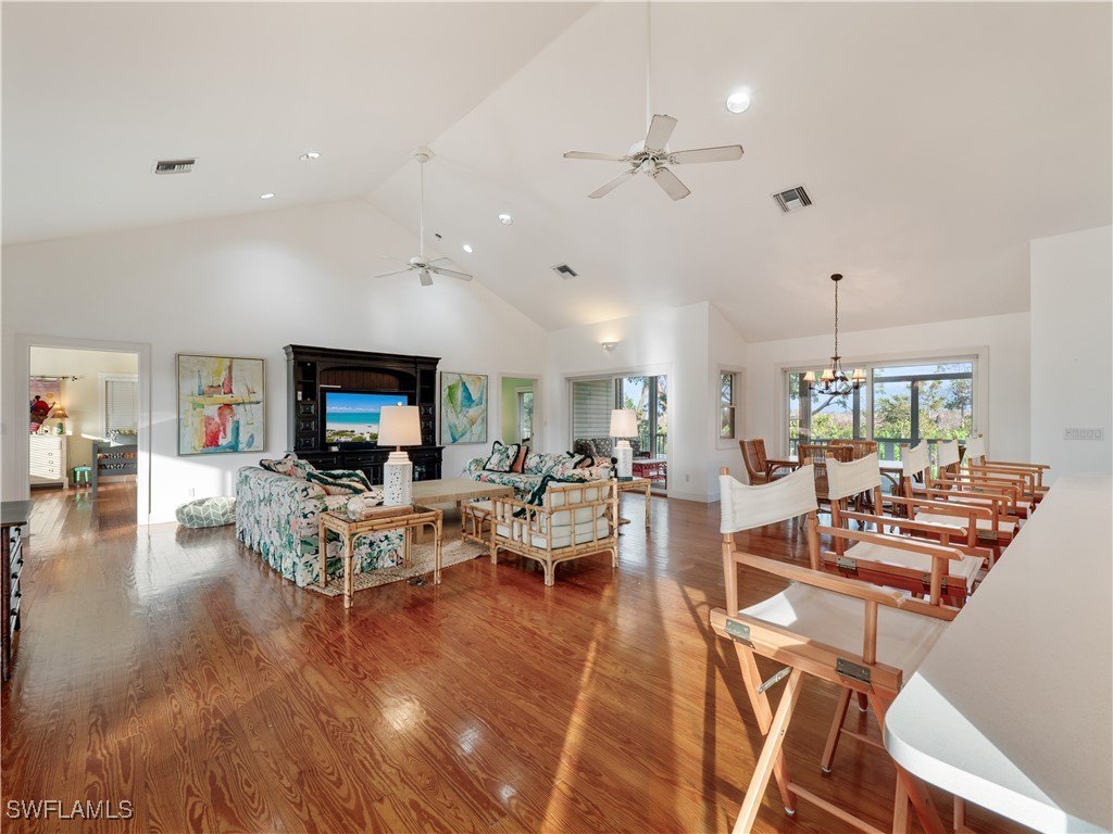 Captiva, Florida, 33924, United States, 3 Bedrooms Bedrooms, ,3 BathroomsBathrooms,Residential,Forsale,1971946