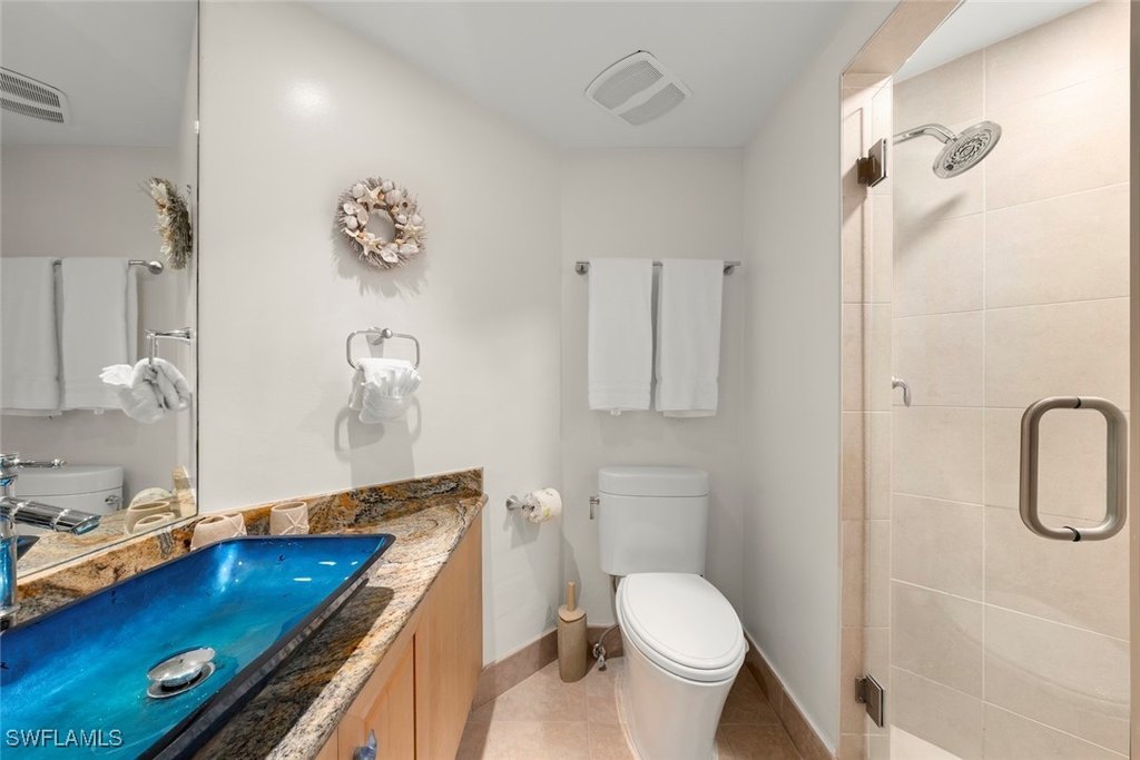 Captiva, Florida, 33924, United States, 3 Bedrooms Bedrooms, ,3 BathroomsBathrooms,Residential,Forsale,1886389