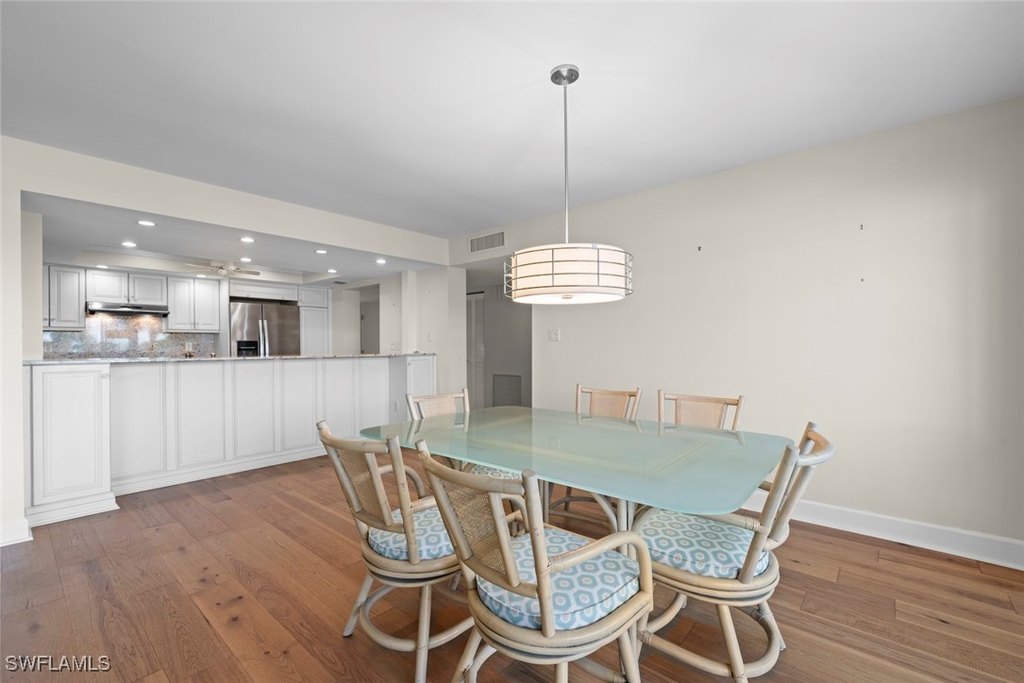 Sanibel, Florida, 33957, United States, 2 Bedrooms Bedrooms, ,2 BathroomsBathrooms,Residential,Forsale,1886373