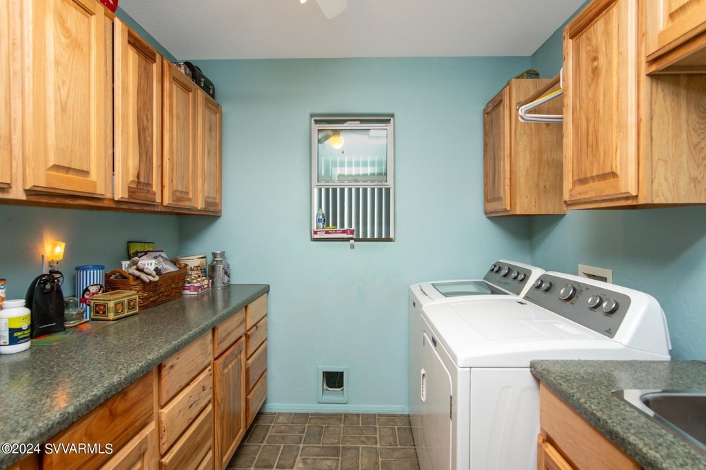 Cornville, Arizona, 86325, United States, 3 Bedrooms Bedrooms, ,3 BathroomsBathrooms,Residential,Forsale,1886216