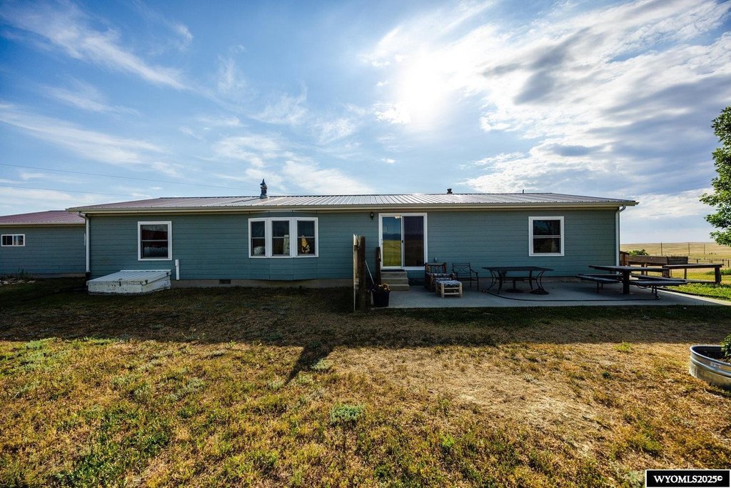 Buffalo, Wyoming, 82834, United States, 3 Bedrooms Bedrooms, ,3 BathroomsBathrooms,Residential,Forsale,1963296