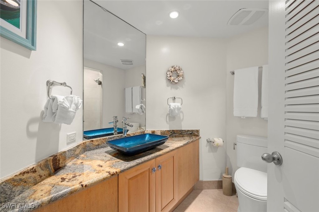 Captiva, Florida, 33924, United States, 3 Bedrooms Bedrooms, ,3 BathroomsBathrooms,Residential,Forsale,1886389