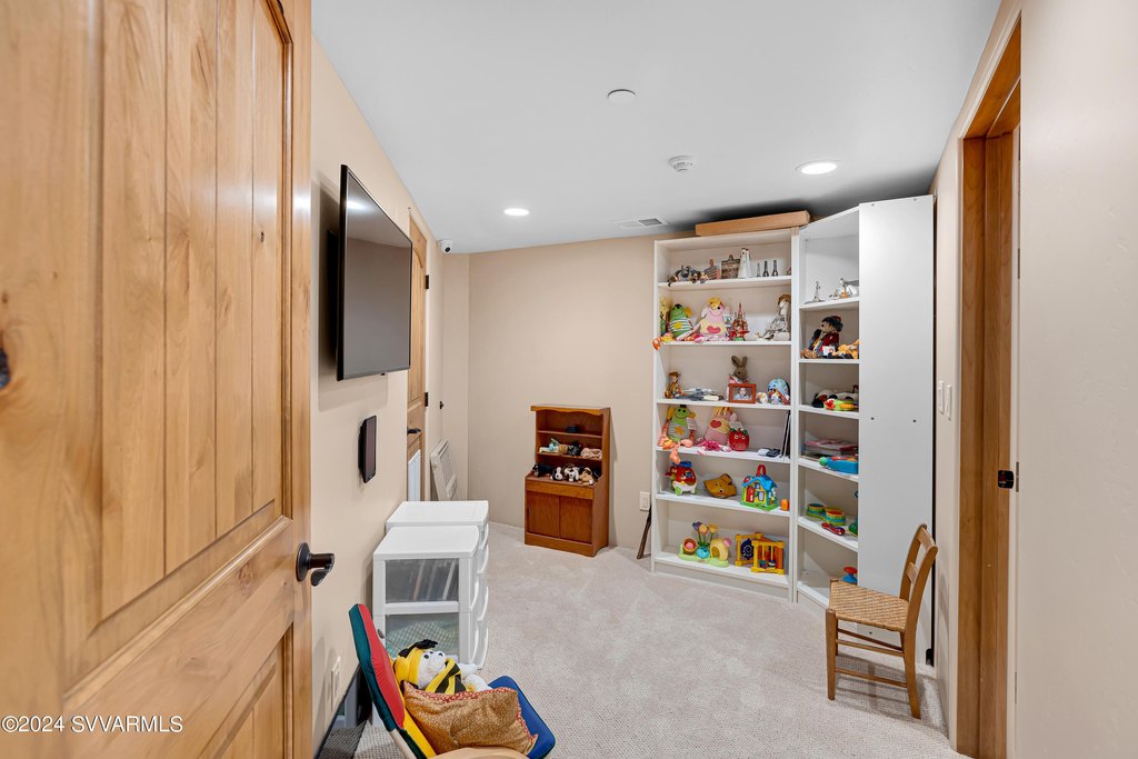 Sedona, Arizona, 86336, United States, 6 Bedrooms Bedrooms, ,7 BathroomsBathrooms,Residential,Forsale,1883882
