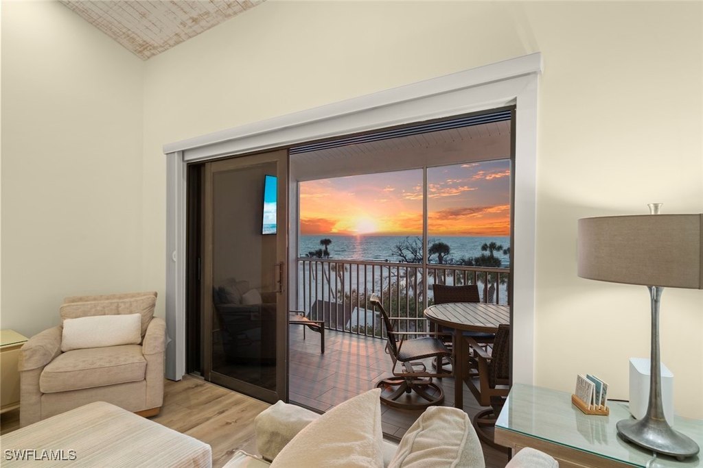 Captiva, Florida, 33924, United States, 4 Bedrooms Bedrooms, ,3 BathroomsBathrooms,Residential,Forsale,1886375