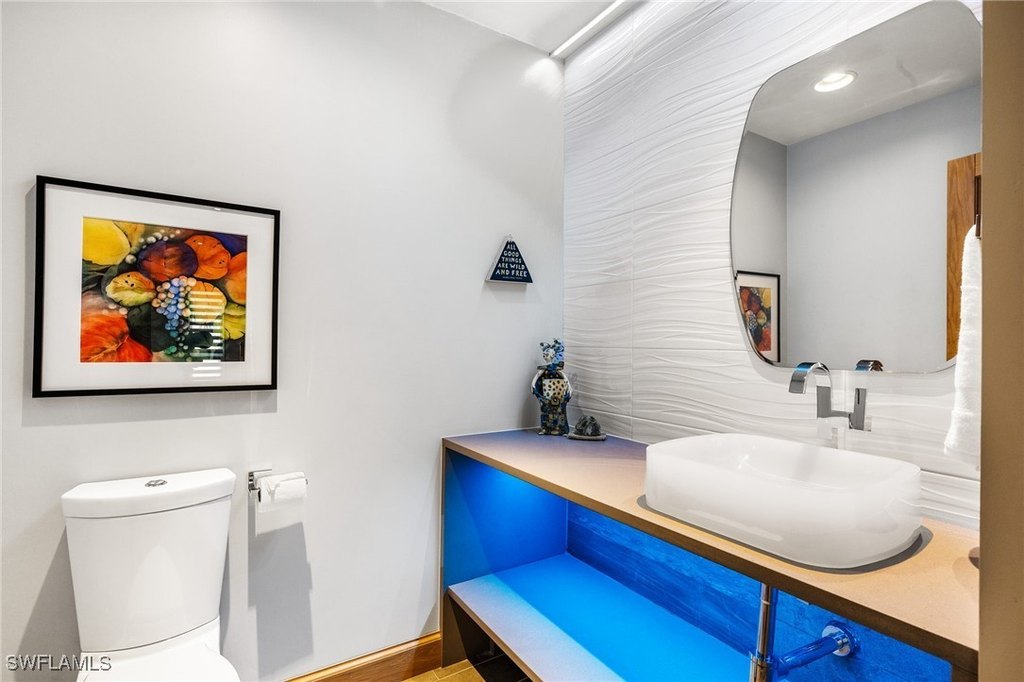 Sanibel, Florida, 33957, United States, 4 Bedrooms Bedrooms, ,4.5 BathroomsBathrooms,Residential,Forsale,1971933