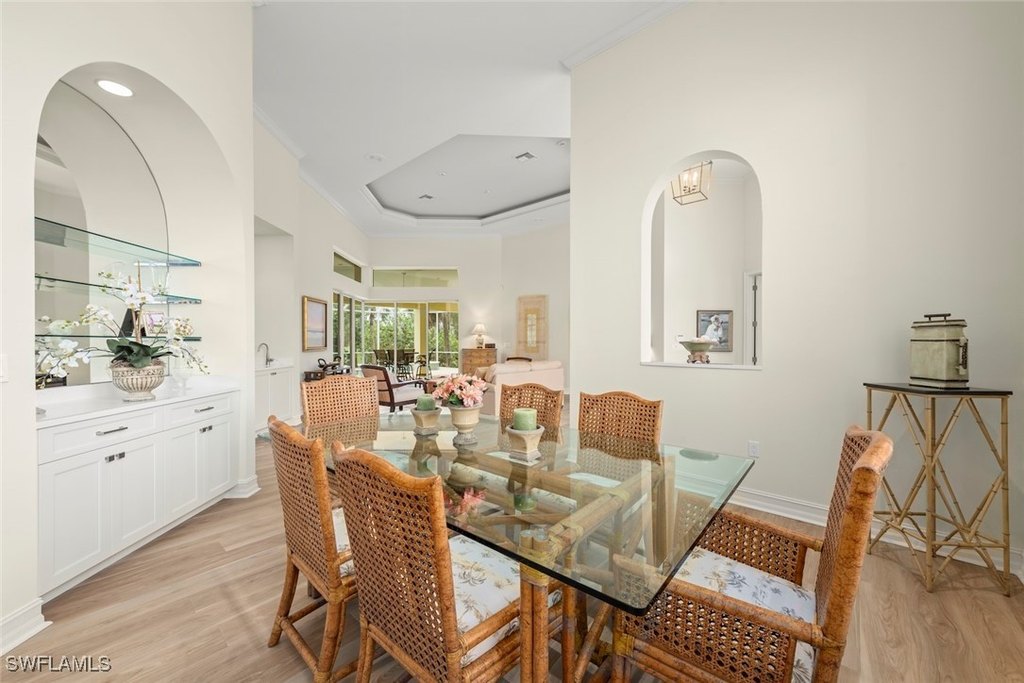 Sanibel, Florida, 33957, United States, 4 Bedrooms Bedrooms, ,3 BathroomsBathrooms,Residential,Forsale,1886413
