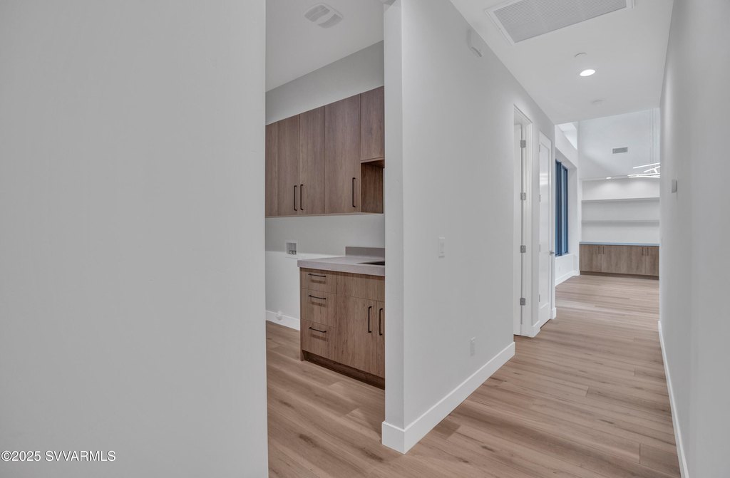 Sedona, Arizona, 86336, United States, 5 Bedrooms Bedrooms, ,5 BathroomsBathrooms,Residential,Forsale,1919195