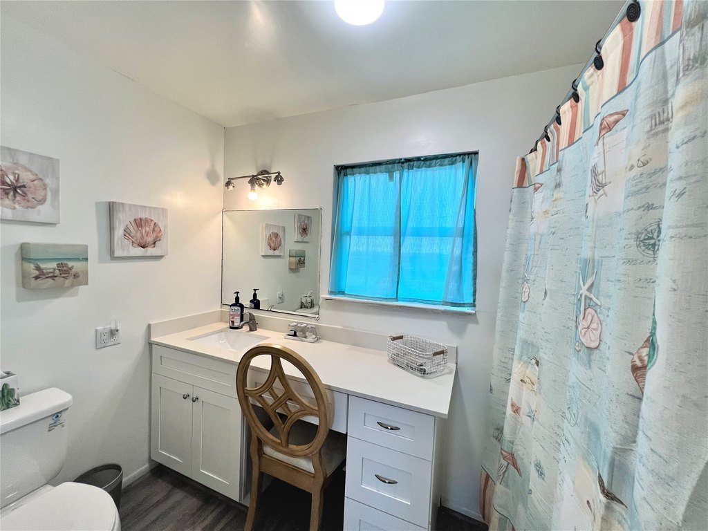 Freeport, Texas, 77541, United States, 3 Bedrooms Bedrooms, ,2 BathroomsBathrooms,Residential,Forsale,1889085