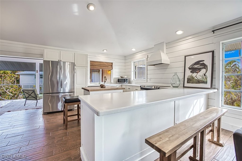 Sanibel, Florida, 33957, United States, 3 Bedrooms Bedrooms, ,3 BathroomsBathrooms,Residential,Forsale,1971953