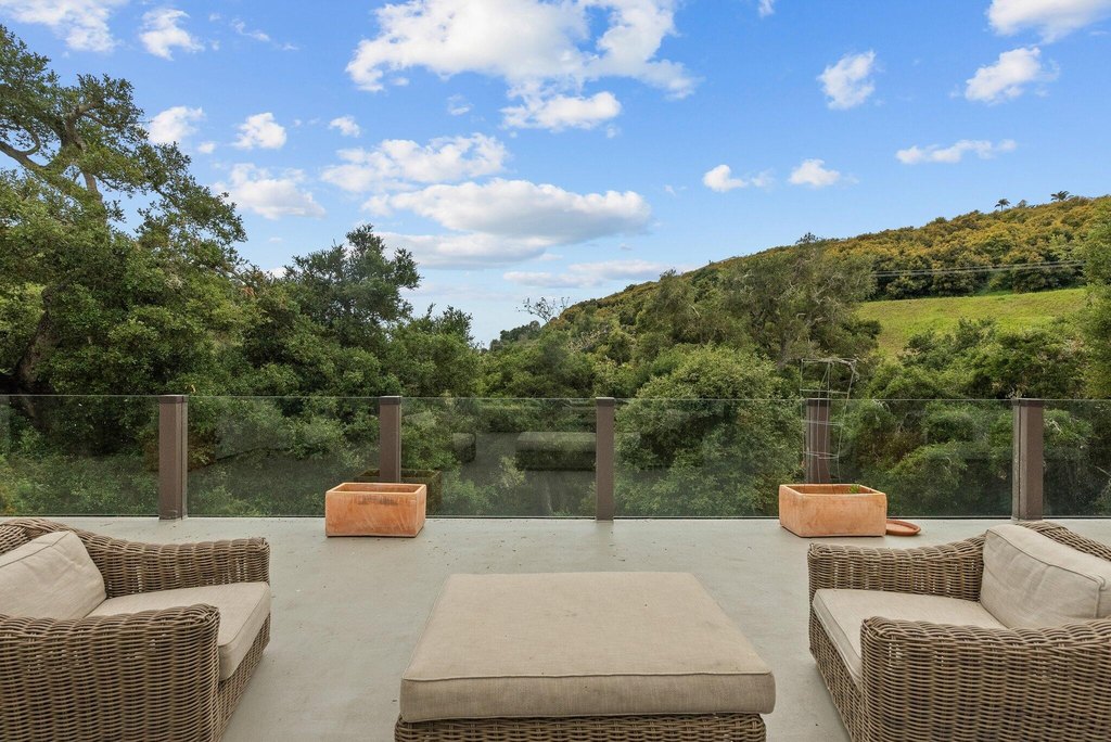 GOLETA, California, 93117, United States, 5 Bedrooms Bedrooms, ,4.5 BathroomsBathrooms,Residential,Forsale,1909547