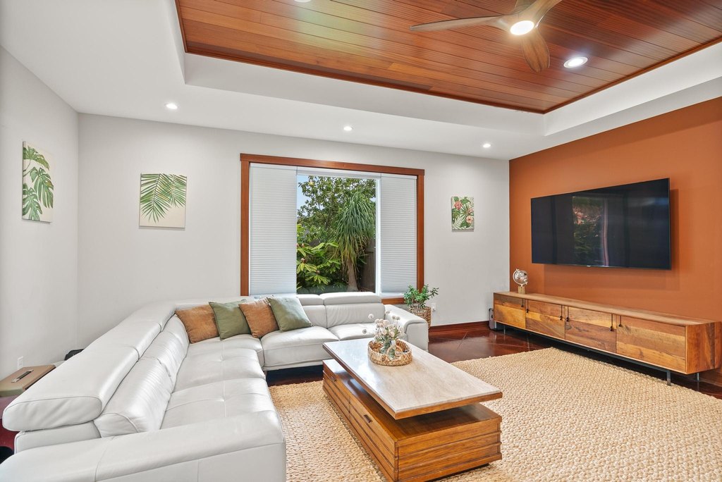 Waikoloa, Hawaii, 96738, United States, 5 Bedrooms Bedrooms, ,4 BathroomsBathrooms,Residential,Forsale,1886676