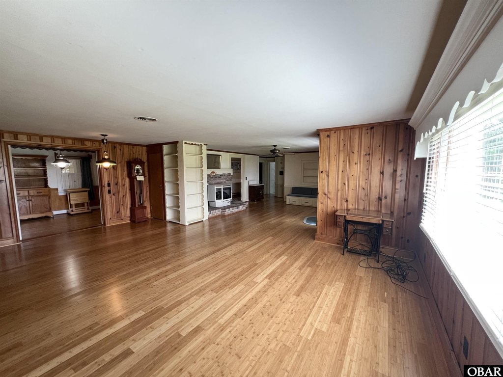 Manns Harbor, North Carolina, 27953, United States, 3 Bedrooms Bedrooms, ,2 BathroomsBathrooms,Residential,Forsale,1914385