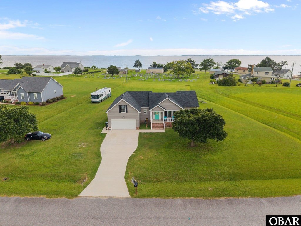 Coinjock, North Carolina, 27923, United States, 4 Bedrooms Bedrooms, ,2 BathroomsBathrooms,Residential,Forsale,1914386