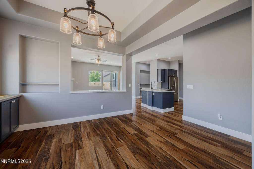 Sparks, Nevada, 89436, United States, 3 Bedrooms Bedrooms, ,2 BathroomsBathrooms,Residential,Forsale,1910317