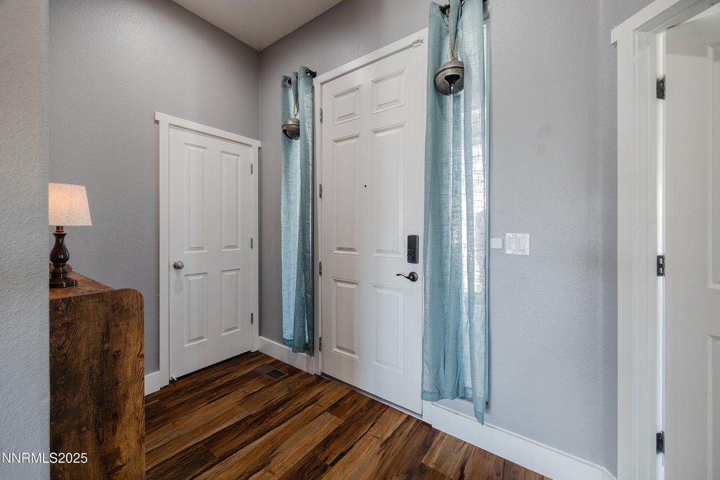 Sparks, Nevada, 89436, United States, 3 Bedrooms Bedrooms, ,2 BathroomsBathrooms,Residential,Forsale,1910317