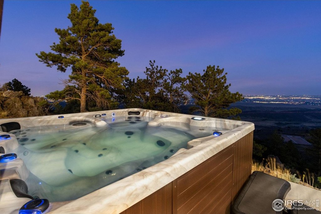Loveland, Colorado, 80538, United States, 4 Bedrooms Bedrooms, ,3.5 BathroomsBathrooms,Residential,Forsale,1903103