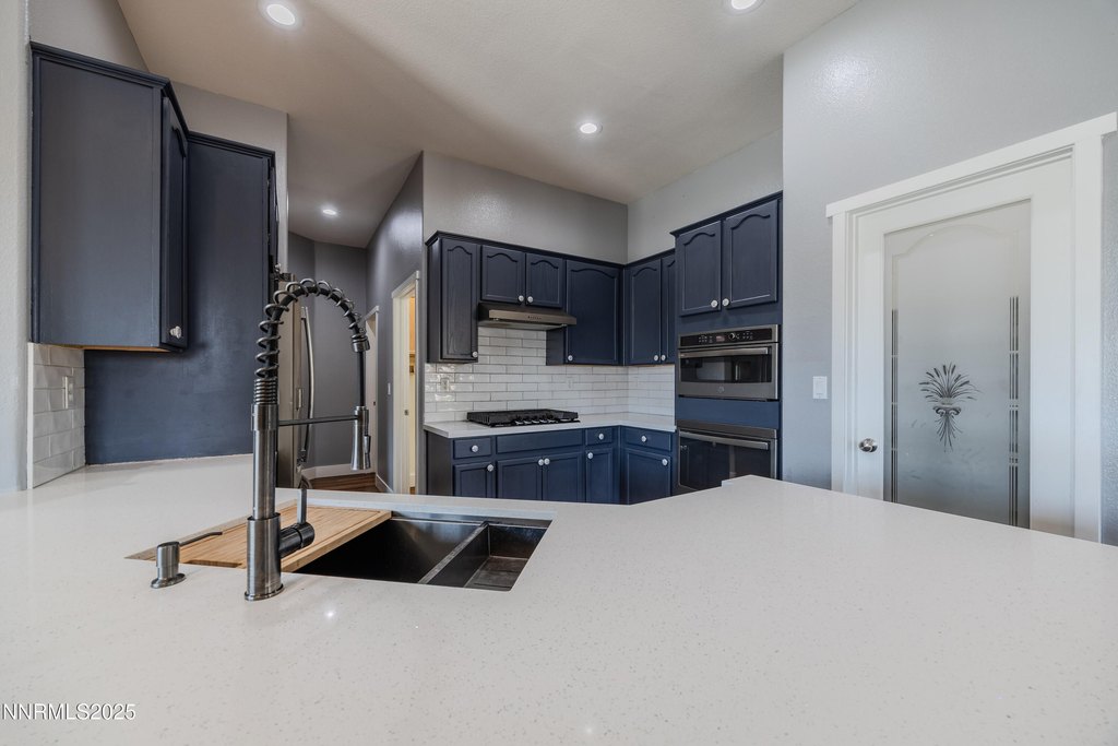 Sparks, Nevada, 89436, United States, 3 Bedrooms Bedrooms, ,2 BathroomsBathrooms,Residential,Forsale,1910317