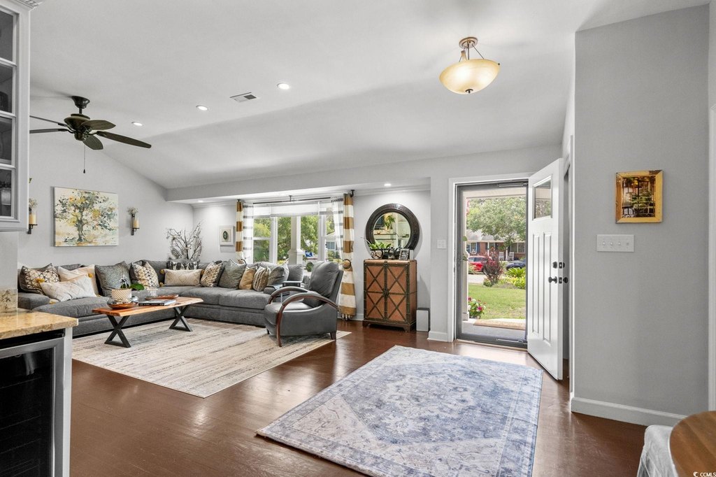 Myrtle Beach, South Carolina, 29577, United States, 4 Bedrooms Bedrooms, ,3.5 BathroomsBathrooms,Residential,Forsale,1900255