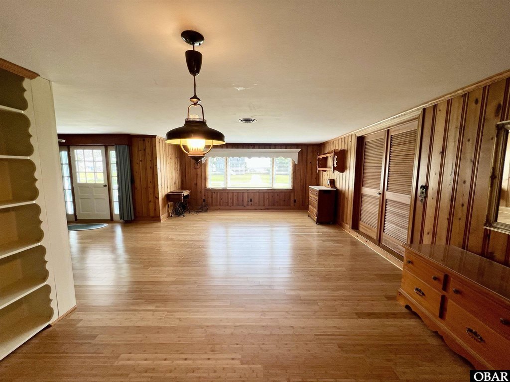 Manns Harbor, North Carolina, 27953, United States, 3 Bedrooms Bedrooms, ,2 BathroomsBathrooms,Residential,Forsale,1914385